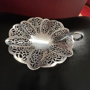 Lovelace Int Vintage Candy Dish w/handle, #2295 Silver Plated -Hallmarked